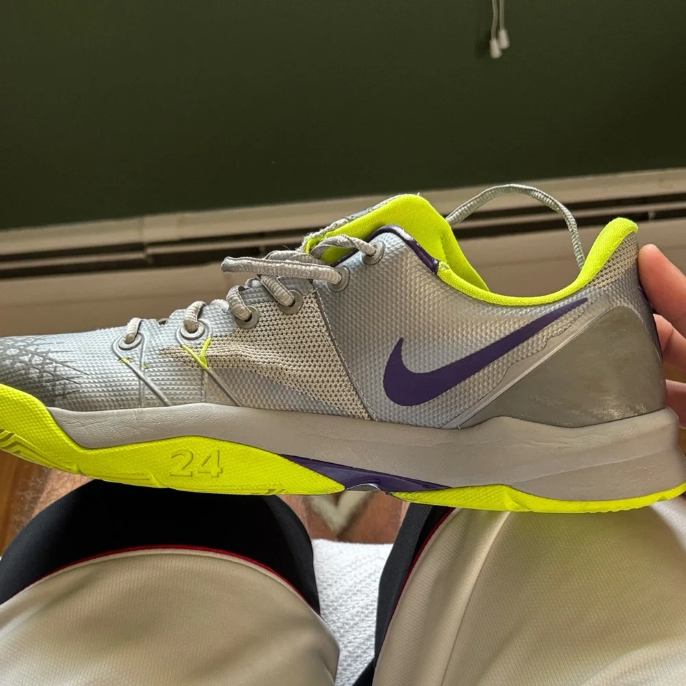 Nike Kobe Venomenon 4 Size 11.5